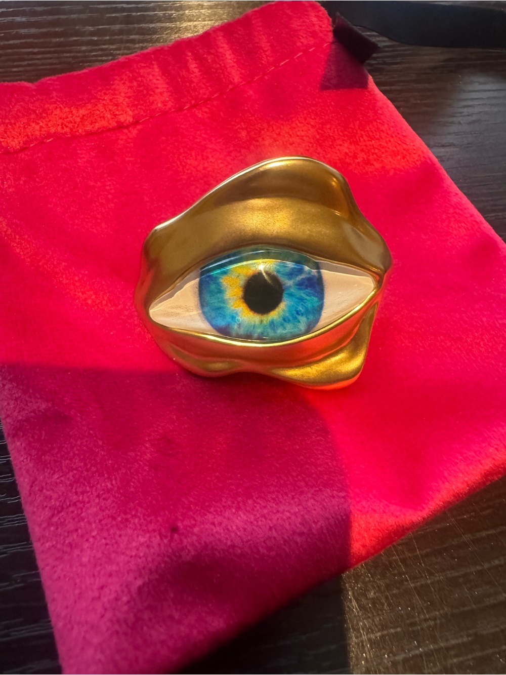 Schiaparelli gold tone Eye Statement Ring with Blue Center adjustable - Picture 12 of 12